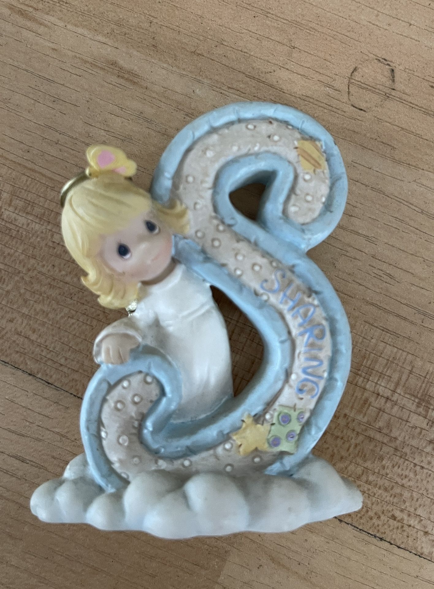 ENESCO PRECIOUS MOMENTS VINTAGE INITIAL S SHARING ANGEL FIGURINE 2002