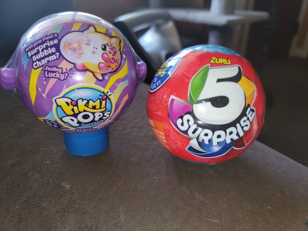 NEW 2 SUPRISE BALLS