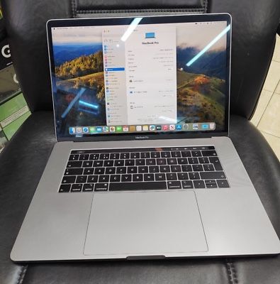 2019 MacBook 256 Gb With Touchbar