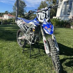 2016 Yamaha 250F dirt bike