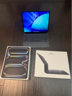 iPad Pro 13” M5 with Magic Keyboard