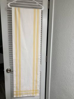 Table Runner