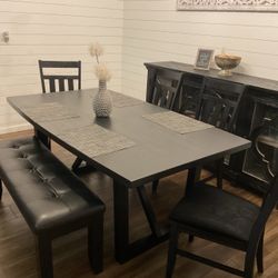 Dinning Table