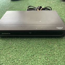 MAGNAVOX DTV Tuner Digital to Analog Converter SDTV Tuner 