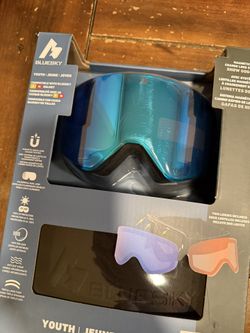 Blue sky Youth Snow Goggles