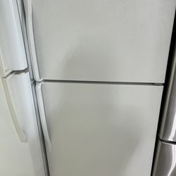 Top And Bottom Fridge 