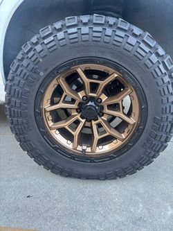 5 rims and tires