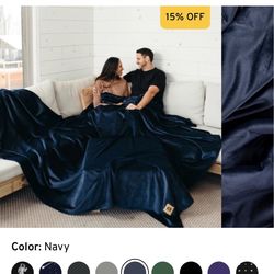 Big Blanket Co 10x10 Feet Navy Shareable Blanket