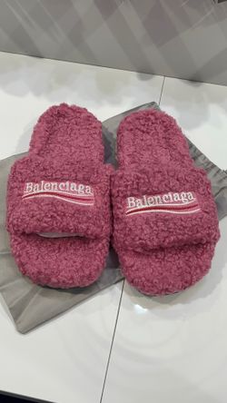 Pink Balenciaga slides size 11