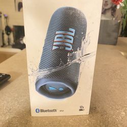 JBL Blue Flip 6 In Box 