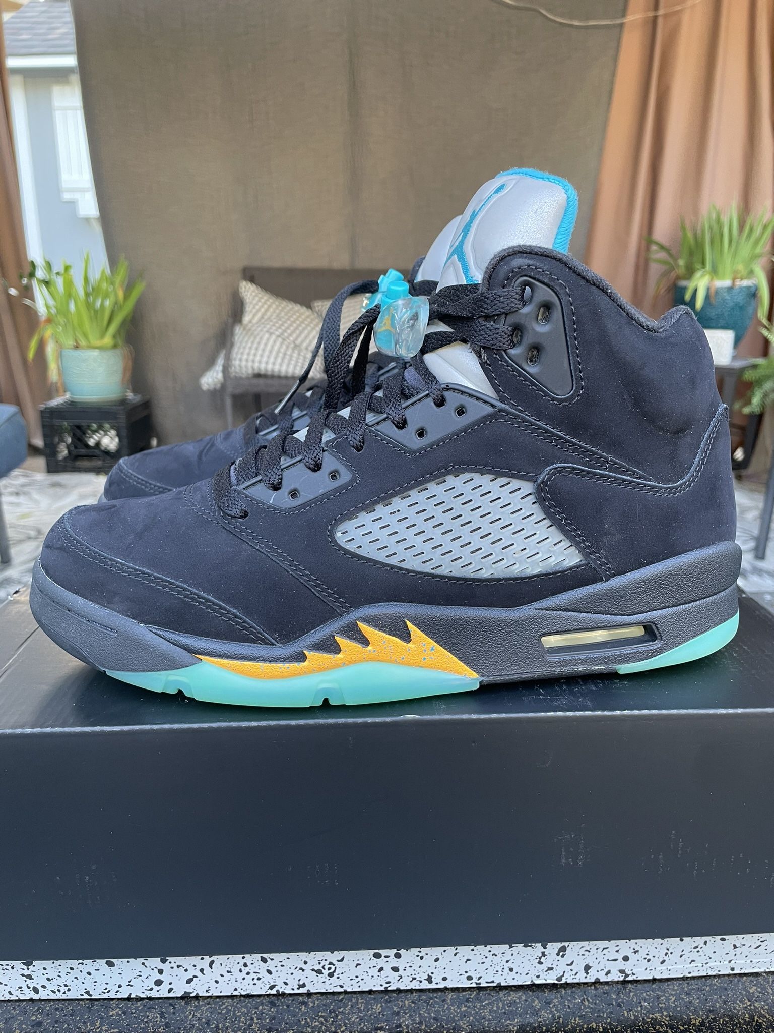 Jordan 5 Retro Aqua