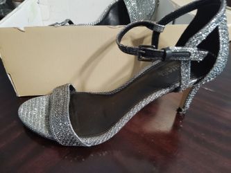 zapatillas talla 7$10