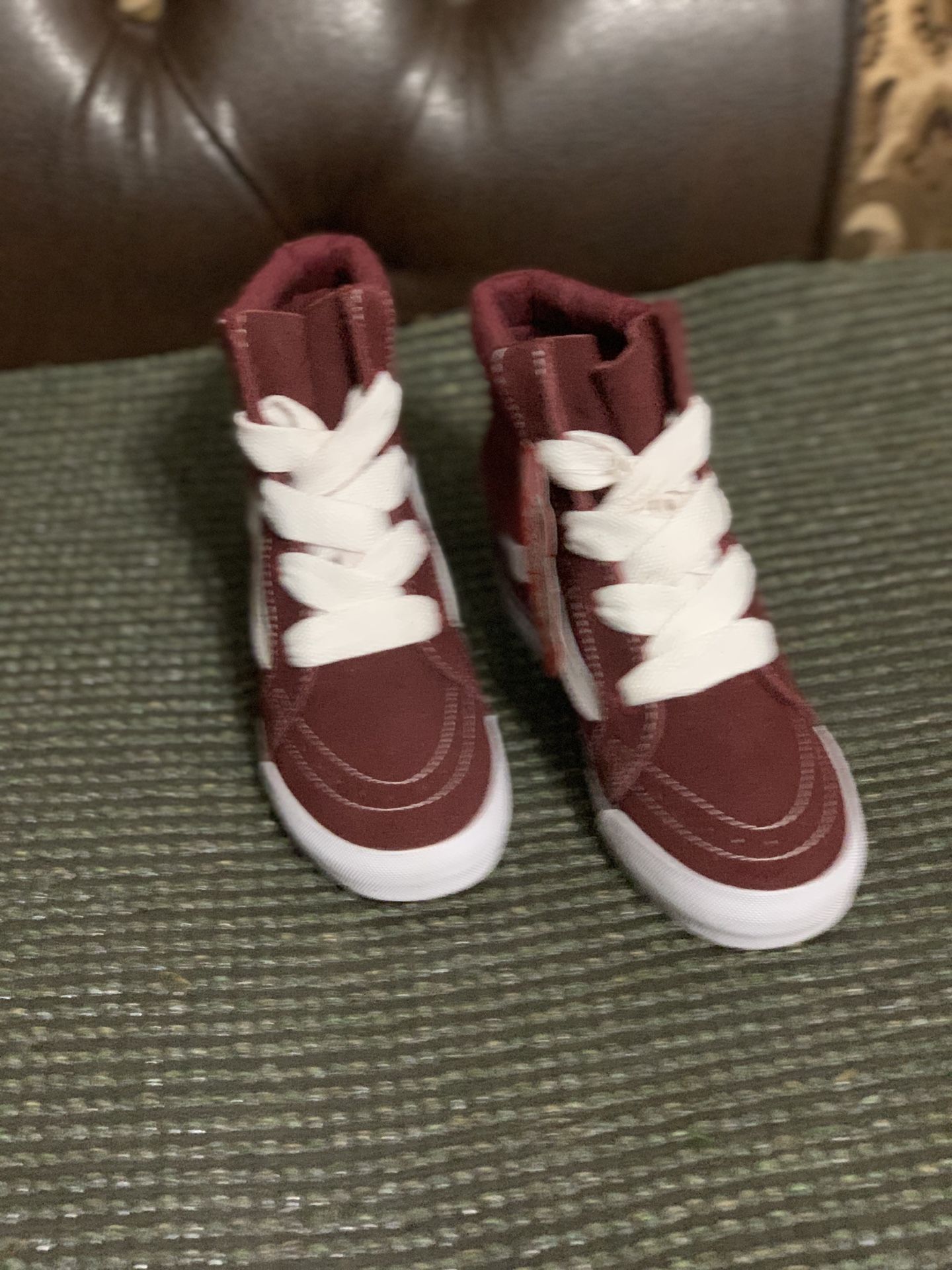 Vans SK8 hi platform size 6.0 women Brand New without Original box