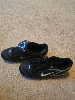 Vintage Nike Cleats - Black & Silver (Men's Size 10)