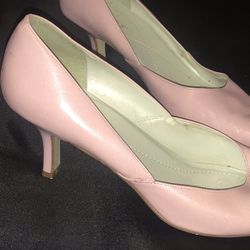 Pink Low-Heel Pointed-Toe Heels 8.5