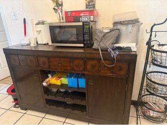 Wood cabinet