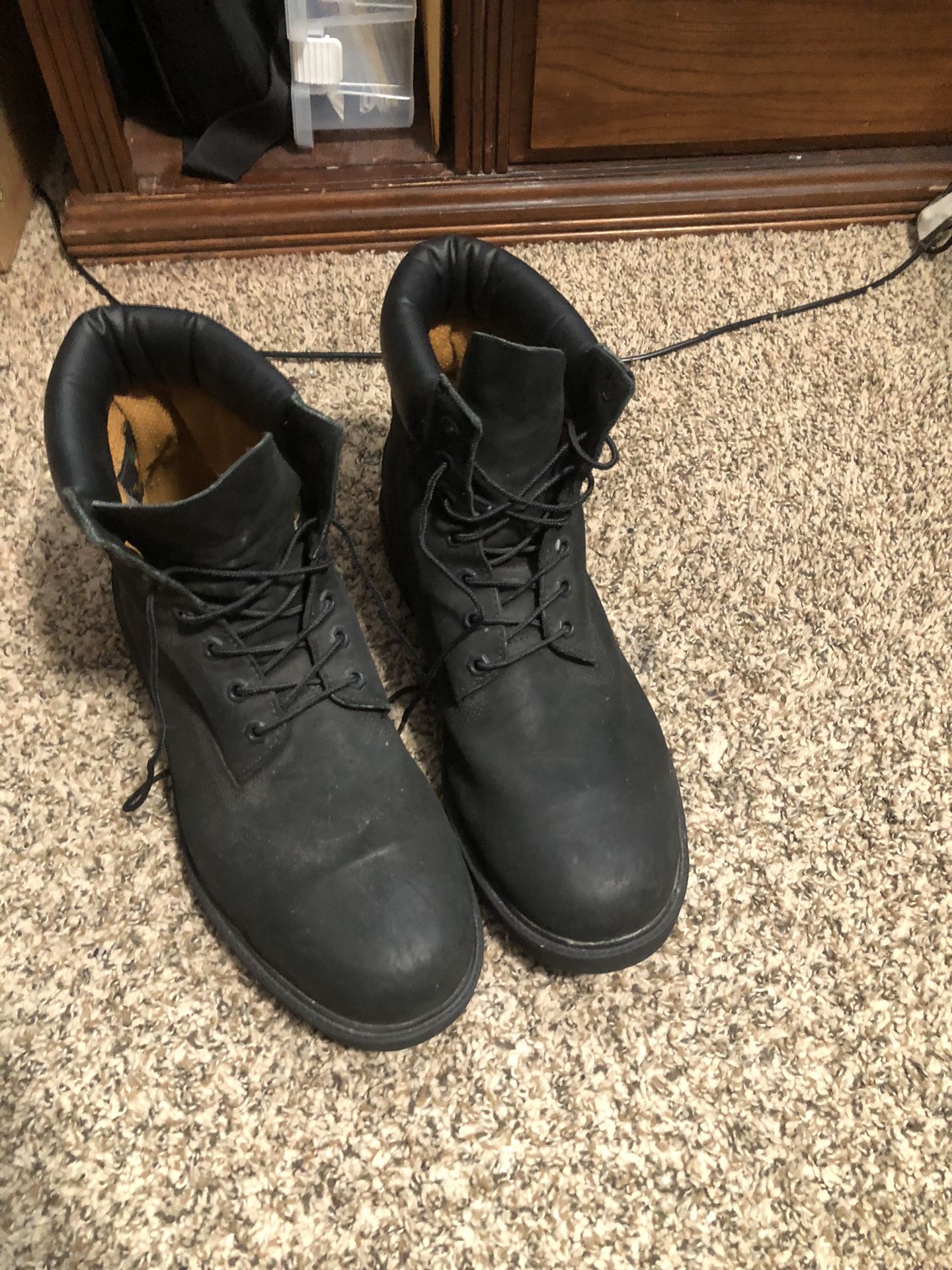 TIMBERLAND BOOTS