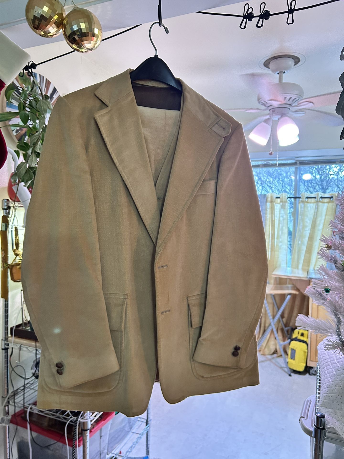 Men’s vintage three-piece corduroy suit