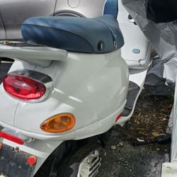 Vespa ET4 150 