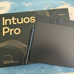 Wacom Intuos pro Medium 2025