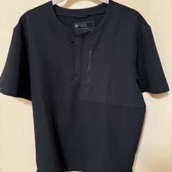 Figs Men’s Rochester Classic Henley Scrub Top