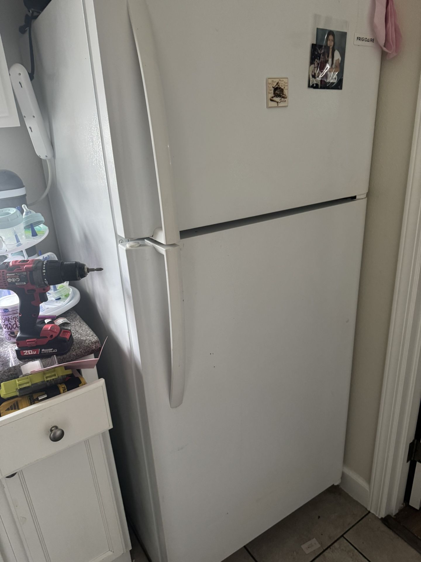 Frigidaire Refrigerator