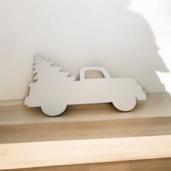 DIY Wood Decor, Truck With A Christmas Tree In It 18 In