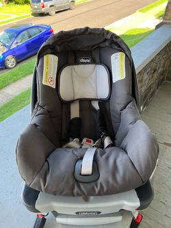 Chicco keyfit infant carseat