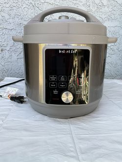 Instant Pot - 6QT Duo Plus Multi-Use Pressure Cooker with Whisper-Quiet Steam Release - Gray Used #ip02