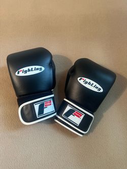 Fighting Sports Black Boxing Gloves