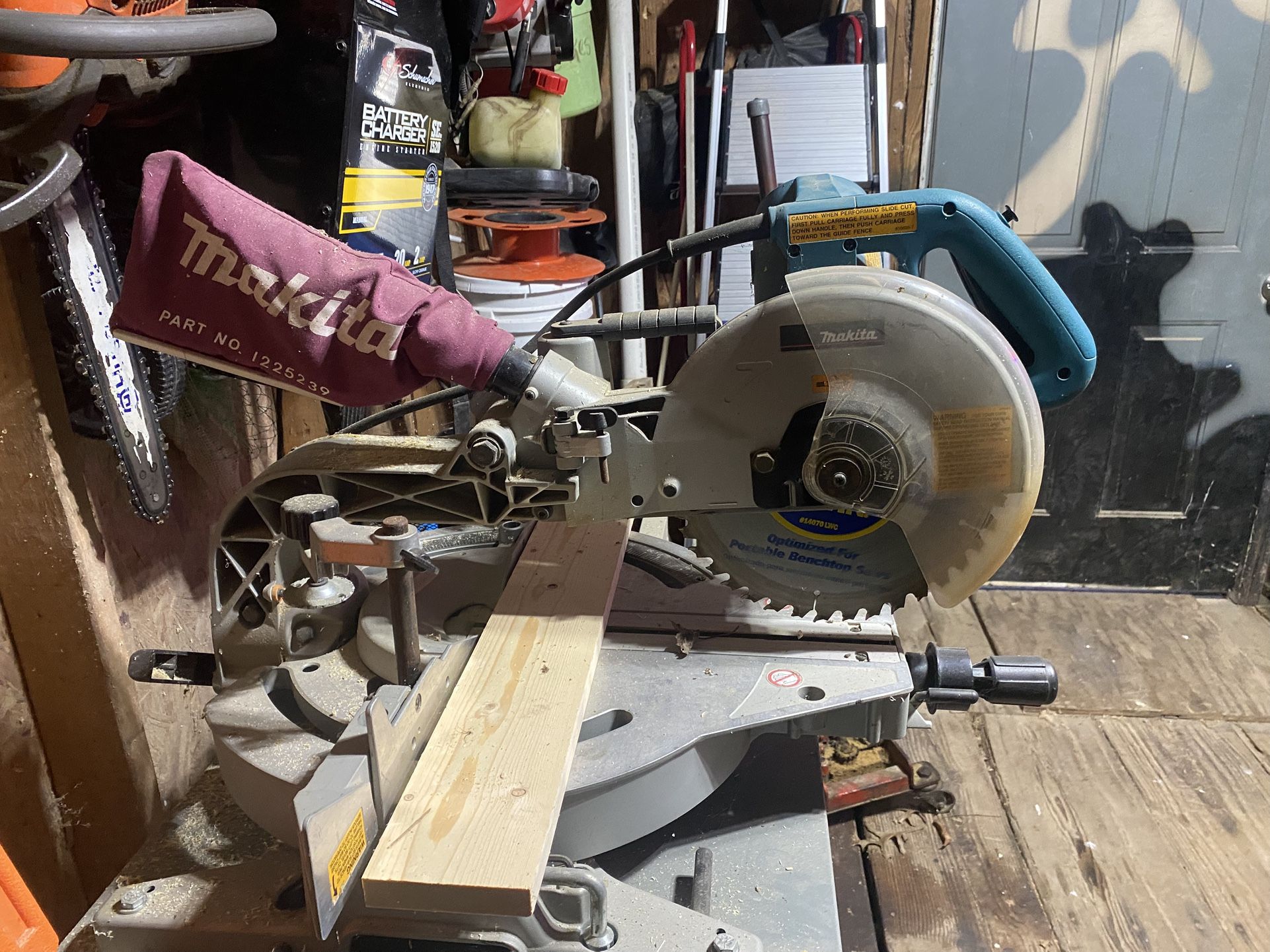 Makita LS1013 Compound Miter Saw