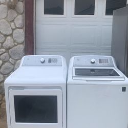 GE Washer And Dryer Set 