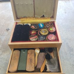 shoe shine kit