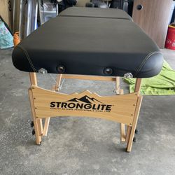 STRONGLITE portable Massage Table - Shasta 