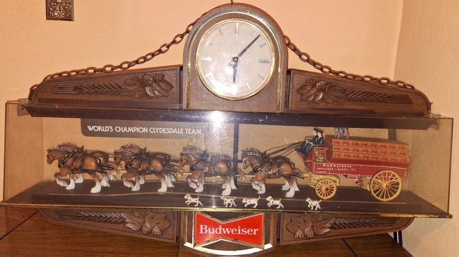 Vintage Budweiser Clock