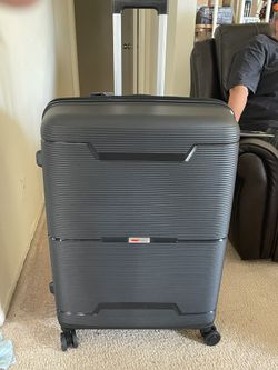 Andare Suit Case