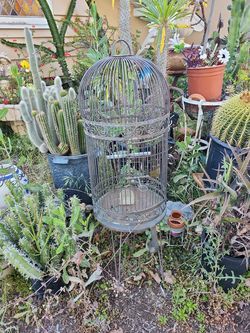 Metal Bird cage