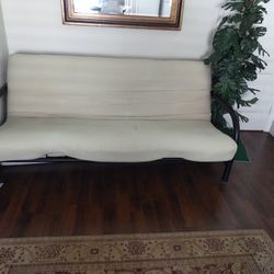 Futon 