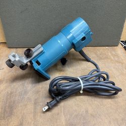 Makita 3700B 1/4" Trimmer Vintage Laminate Router.