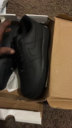 Nike Air Force 1s black