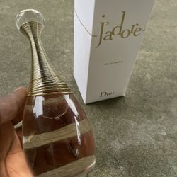 Jadore perfume