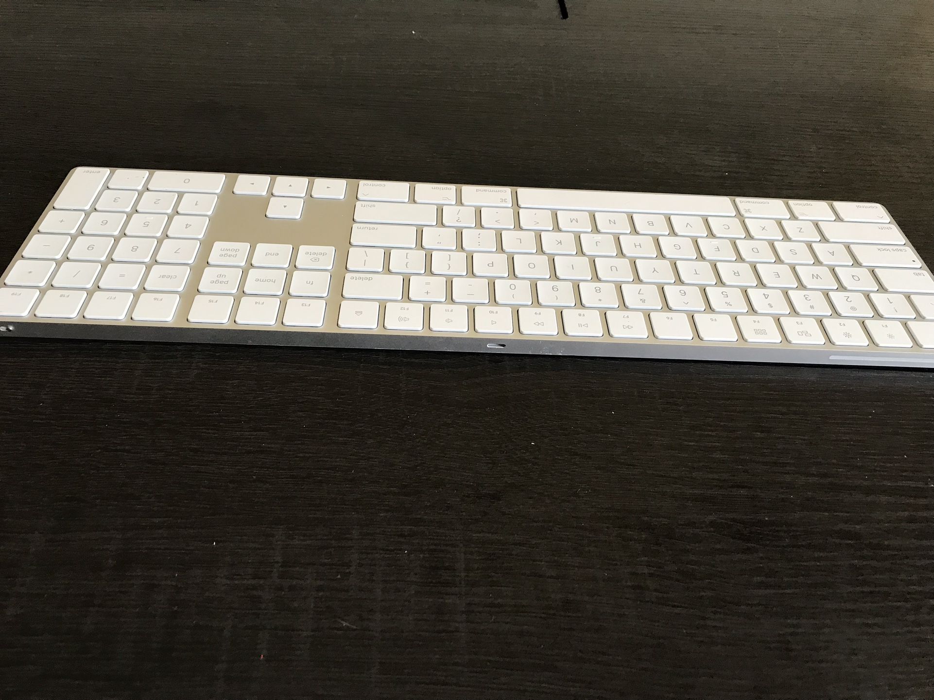 Apple Magic Keyboard