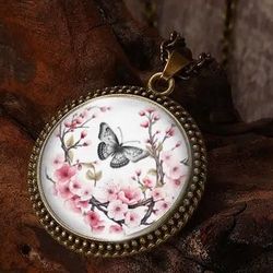 NOSTALGIC & DELICATE BUTTERFLY N FLOWERS NECKLACE