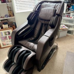 Infinity Celebrity Massage Chair