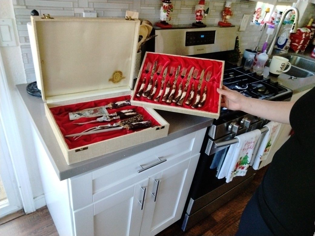 Anton Winger Jr. Cutlery Set