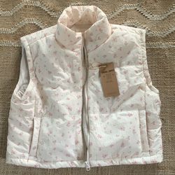 NWT soft floral puffer vest
