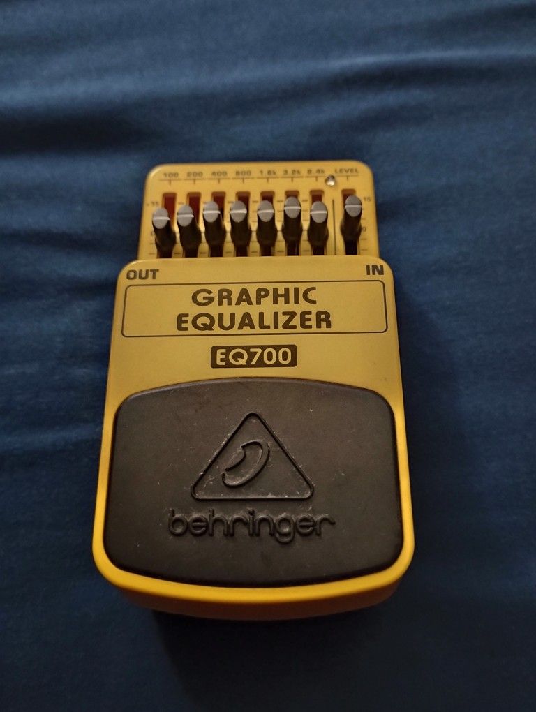 Behringer Graphic Equalizer Guitar Pedal