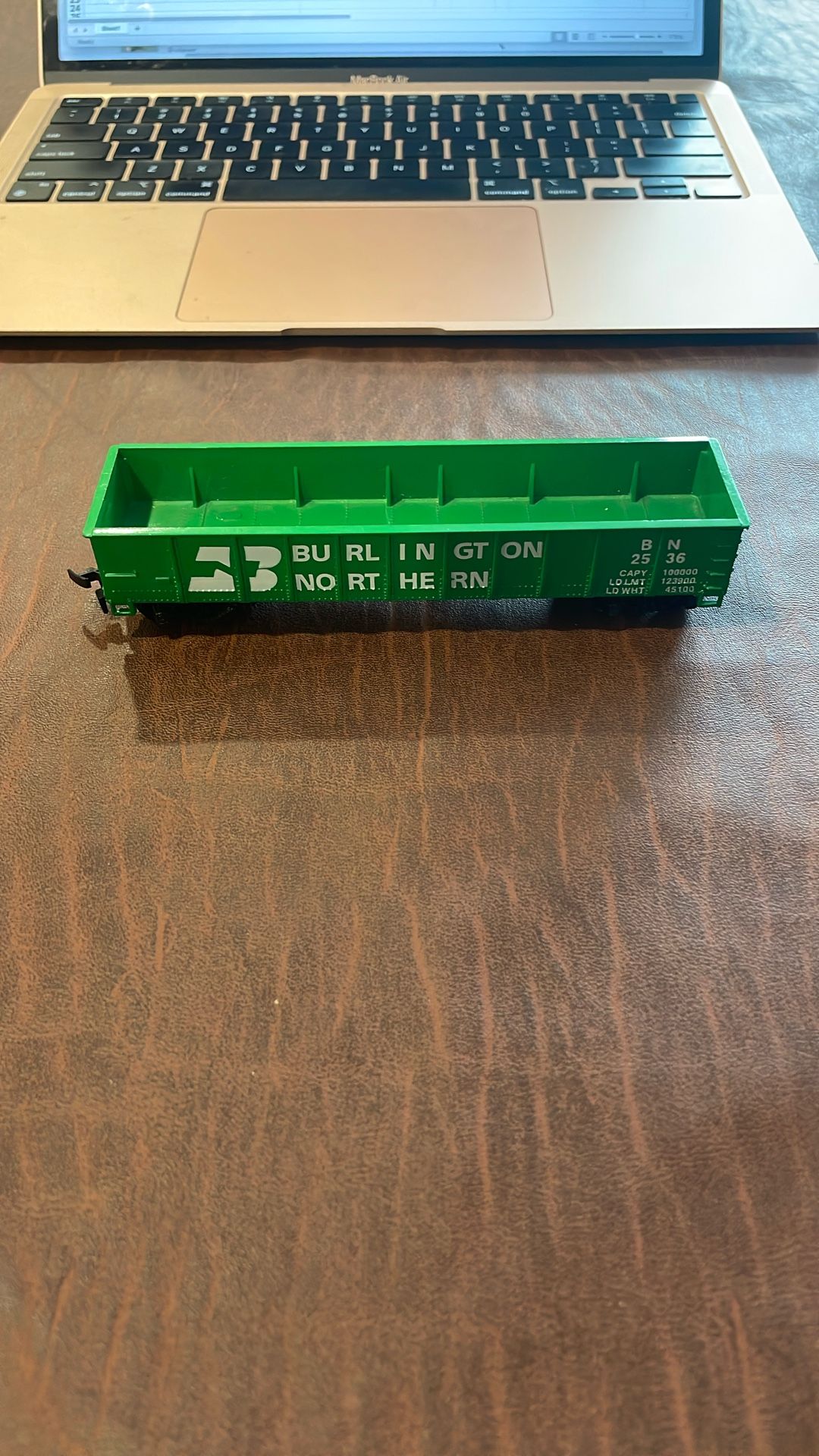 TYCO HO Scale 40’ Gondola Burlington Northern #2536