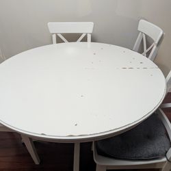 FREE IKEA Extendable Dining Table With 4 Chairs & New Cushions