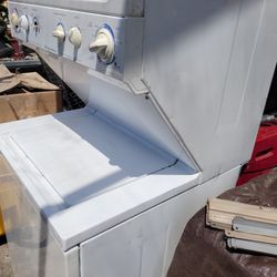 Frigidaire Stackable Washer and Dryer 